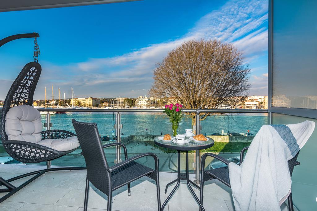 Lavender Apt. W. Balcony In Old Town Zadar Buitenkant foto