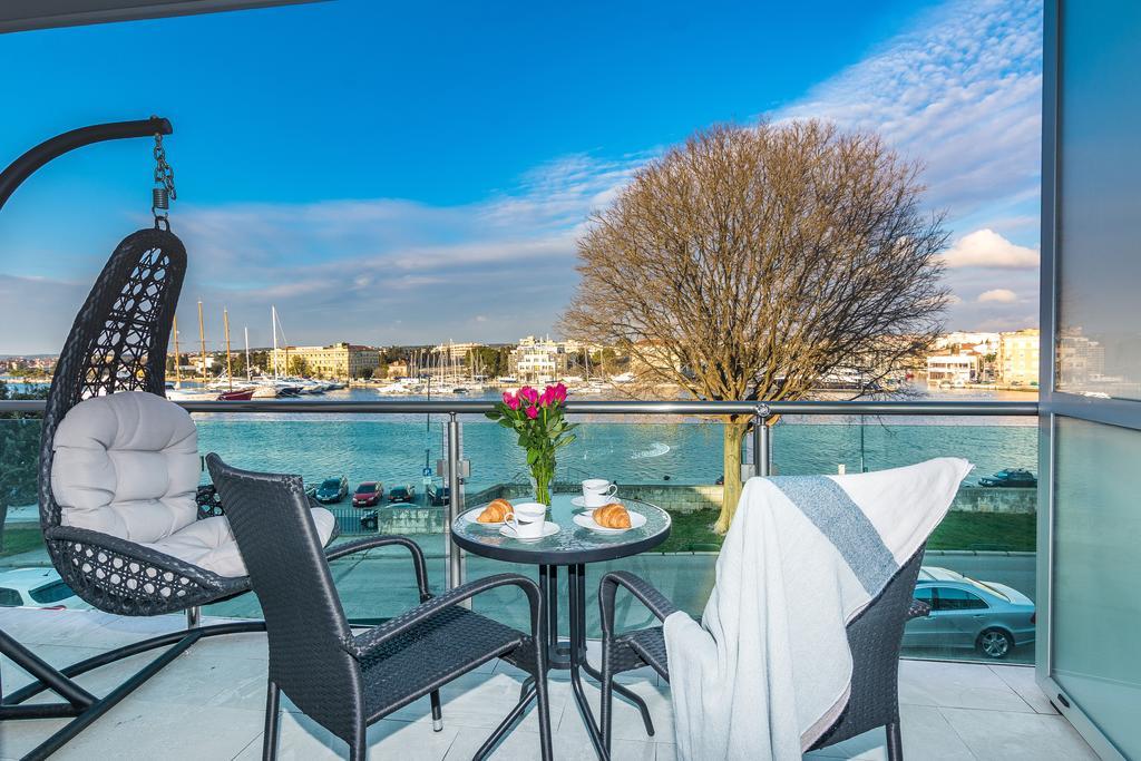 Lavender Apt. W. Balcony In Old Town Zadar Buitenkant foto