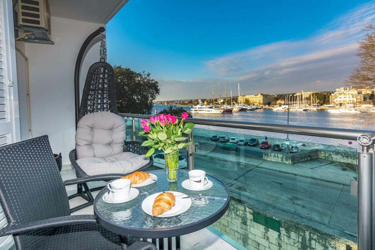 Lavender Apt. W. Balcony In Old Town Zadar Buitenkant foto