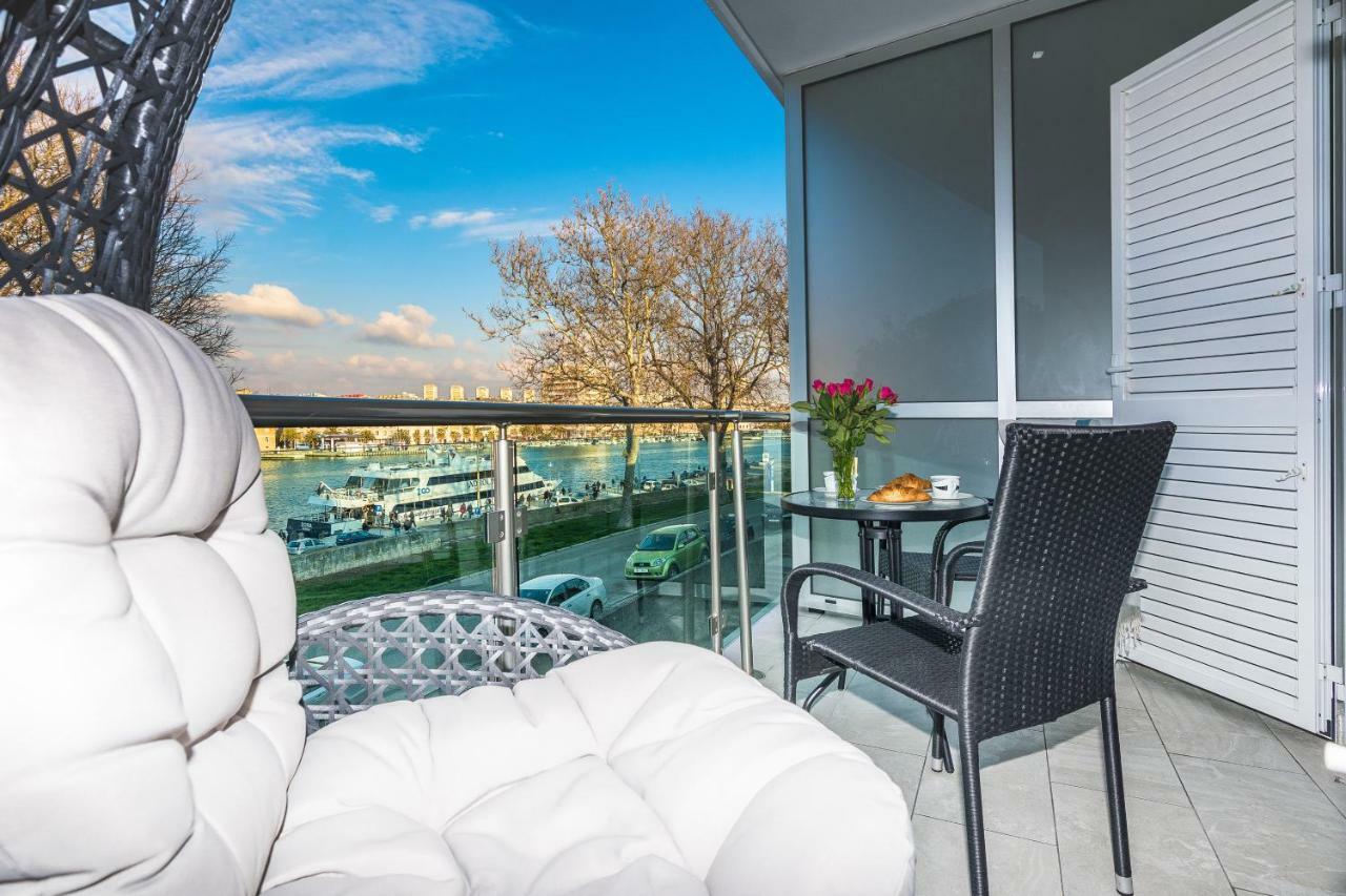 Lavender Apt. W. Balcony In Old Town Zadar Buitenkant foto